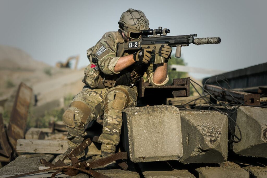 war-desert-guns-gunshow-163443-163443.jpg