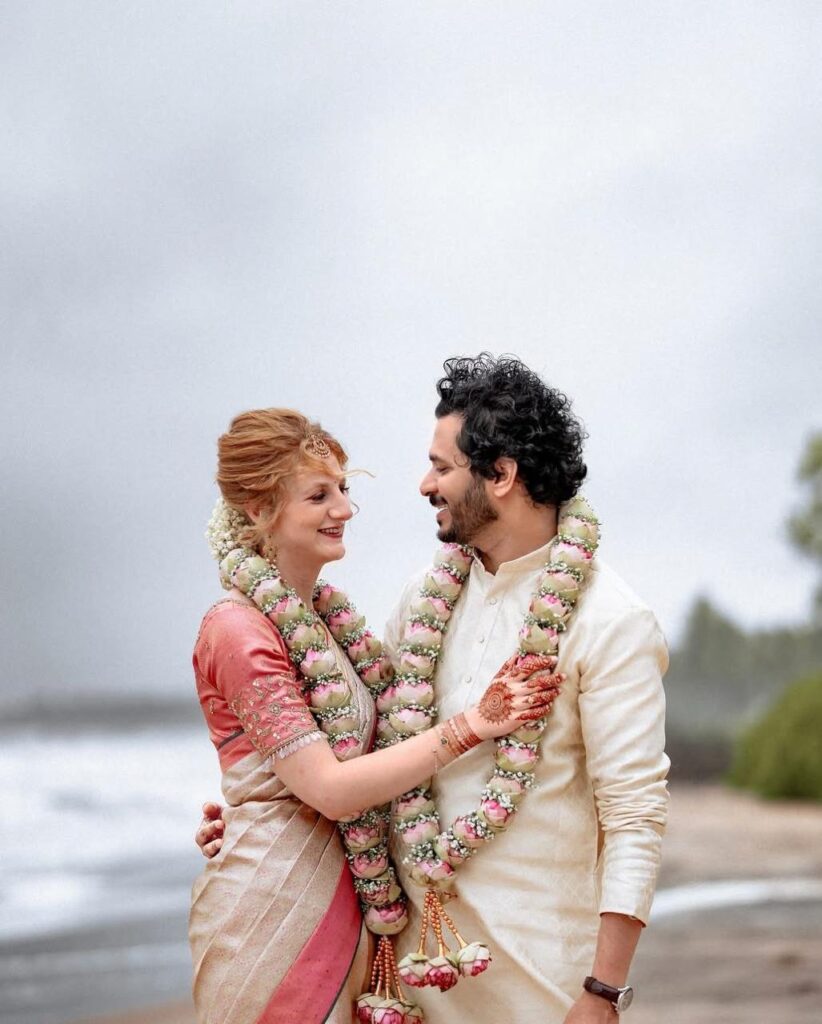"From Houston to Assam: A Beautiful Love Story of an American Woman and an Indian Man"ihy