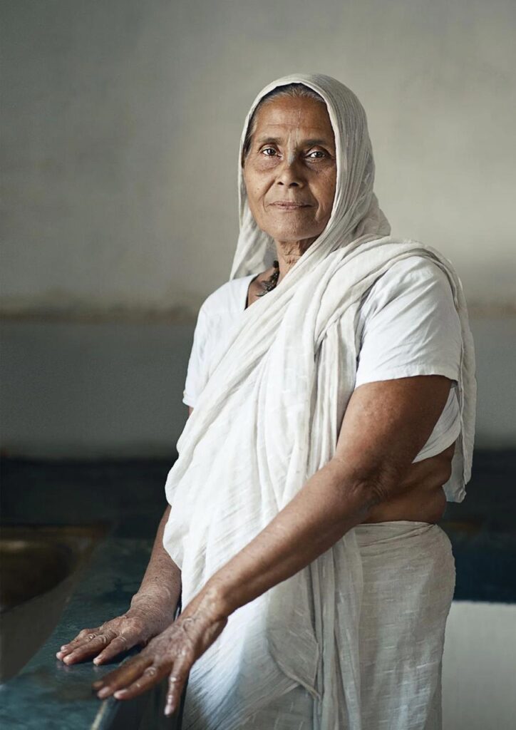 The Power of Human Connection old ledy live in story 