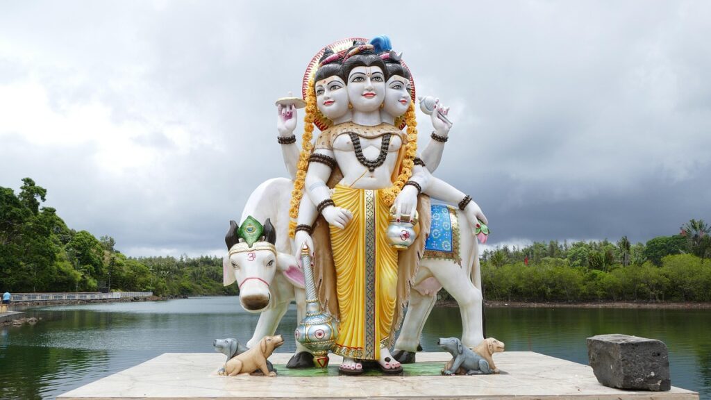 ଦୈପାୟନରୁ ବେଦବ୍ୟାସ Different sages contributed to the knowledge and interpretations of these Vedas, but there were varied scholarly opinions about their unity.